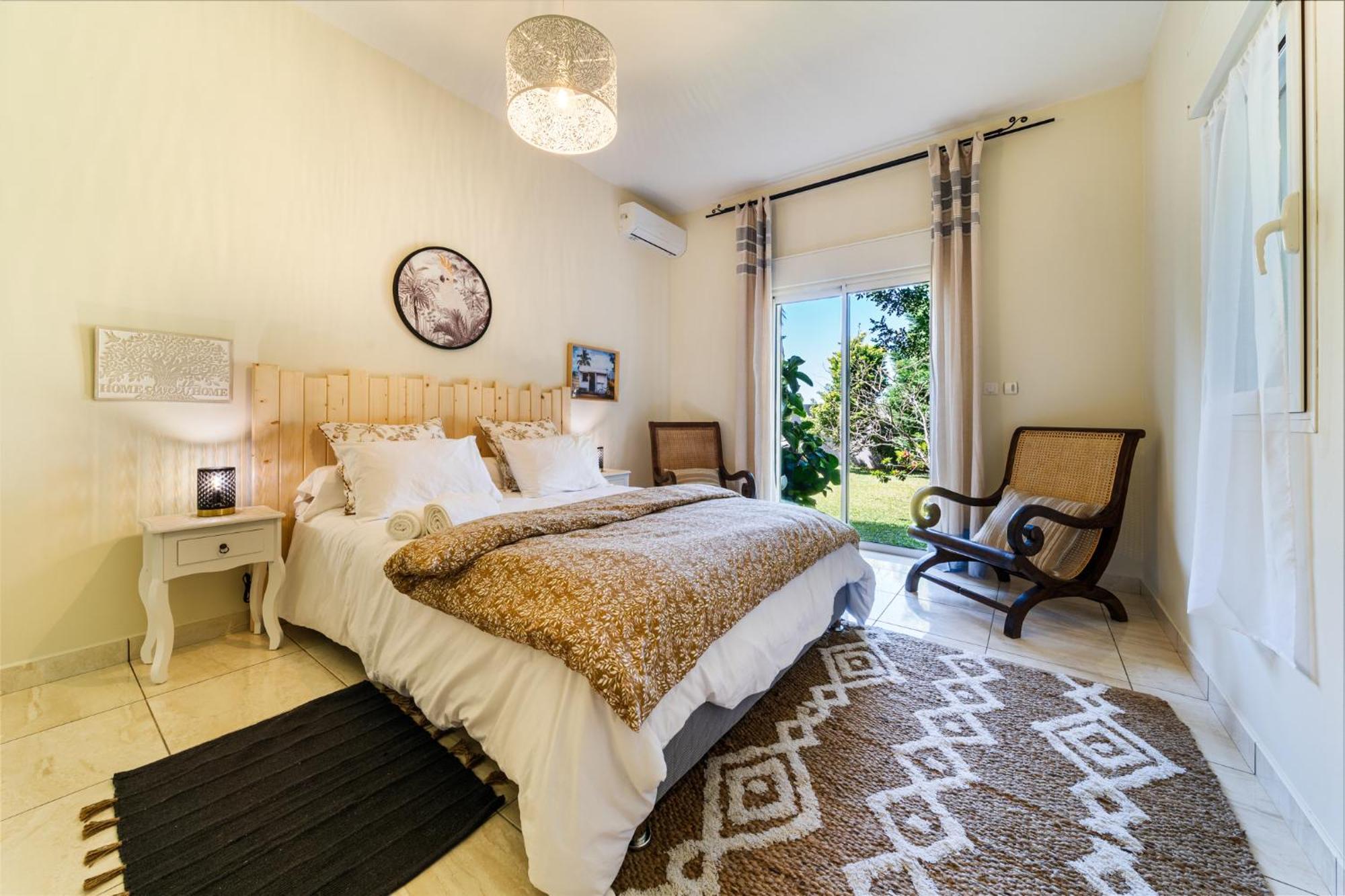 Villa Et Grand Jacuzzi Six Personnes, En Pleine Nature แซ็ง-โฌเซฟ ภายนอก รูปภาพ